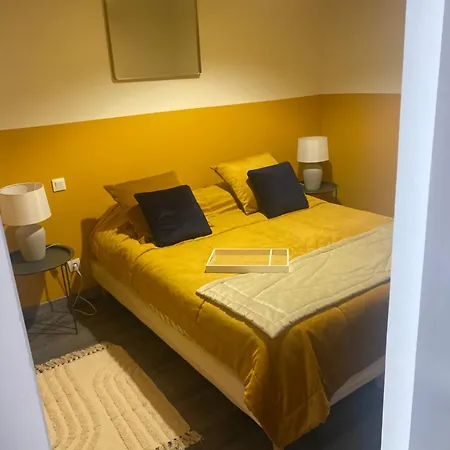 Escapade Urbaine- Monchat- * リヨン