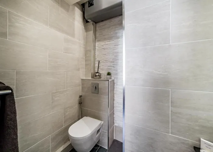 Apartament Escapade Urbaine- Monchat- Lyon